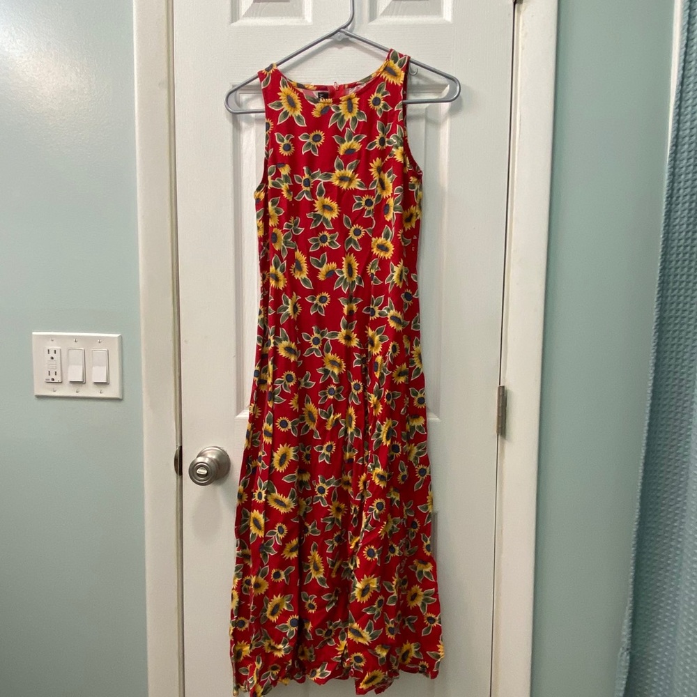 Women’s Sunflower Long Dress Sleeveless (M)